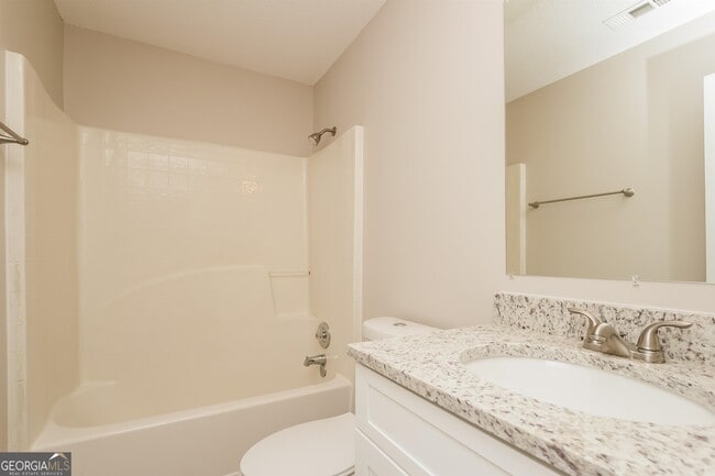 Building Photo - 7075 Mahonia Pl