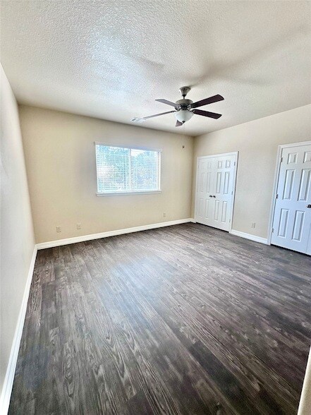 Building Photo - 52 Woodland Hills Dr