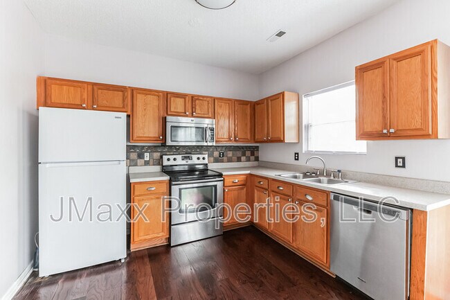 Building Photo - 3690 Brookwood Blvd