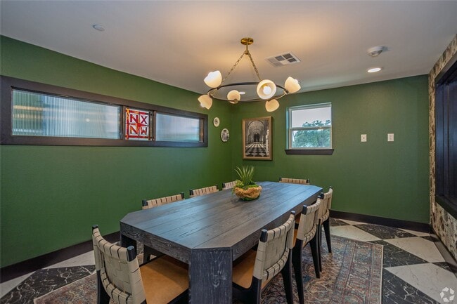 Building Photo - 10010 N Capital of Texas Hwy