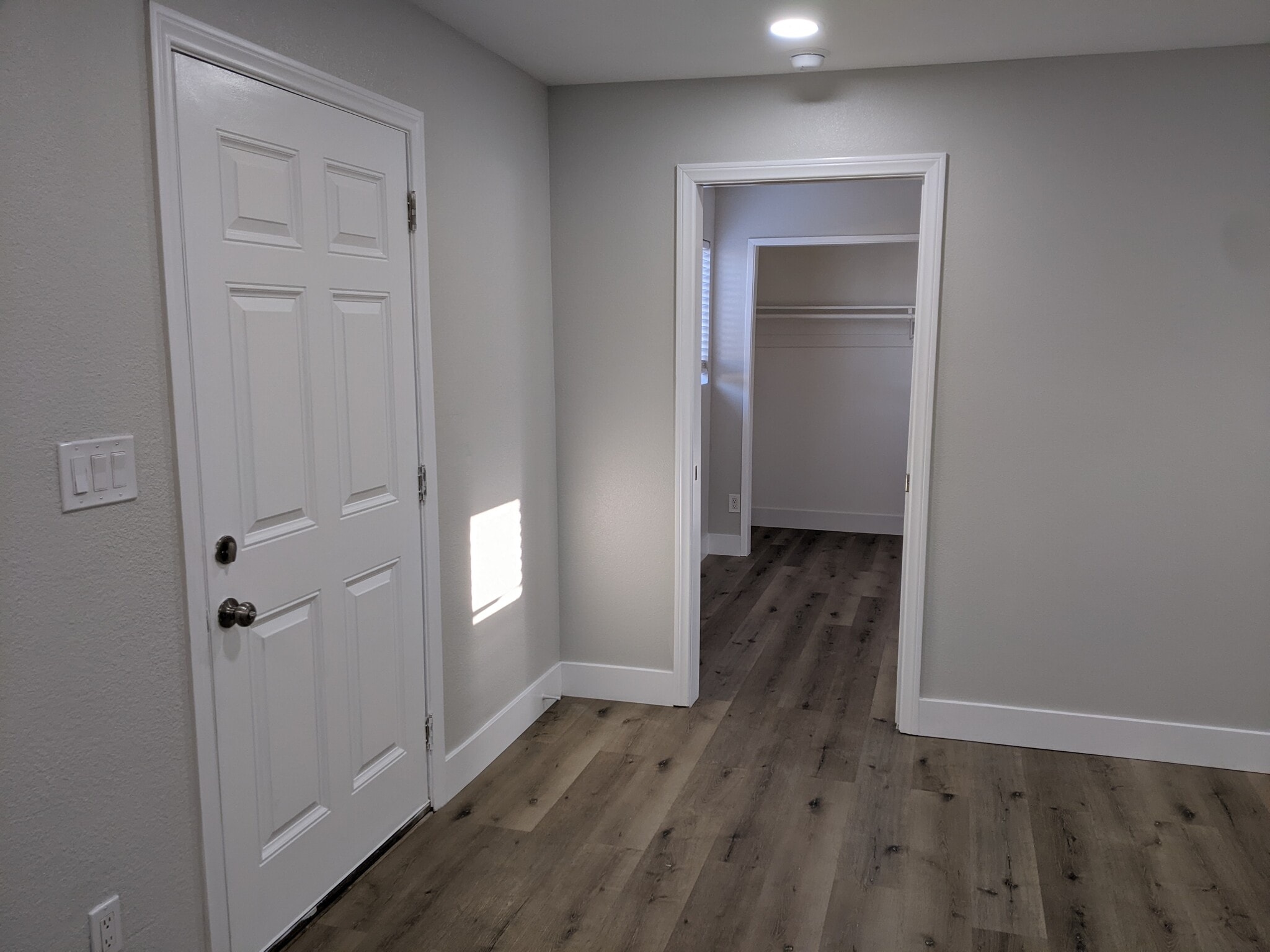 Backhouse - 3318 W 157th St