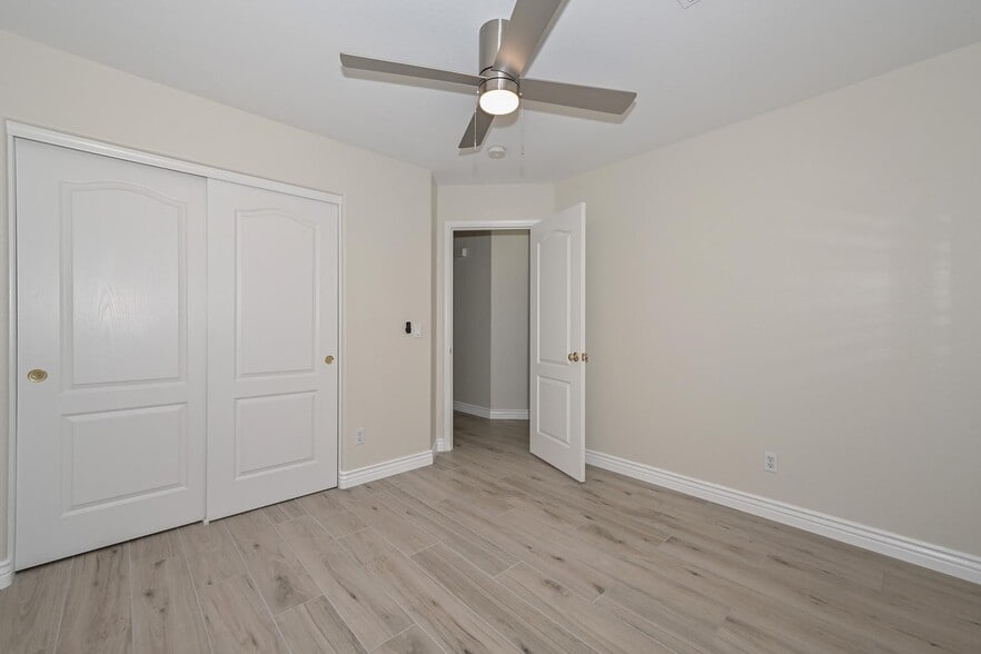 Bedroom 2 - 8119 W Tonto Ln