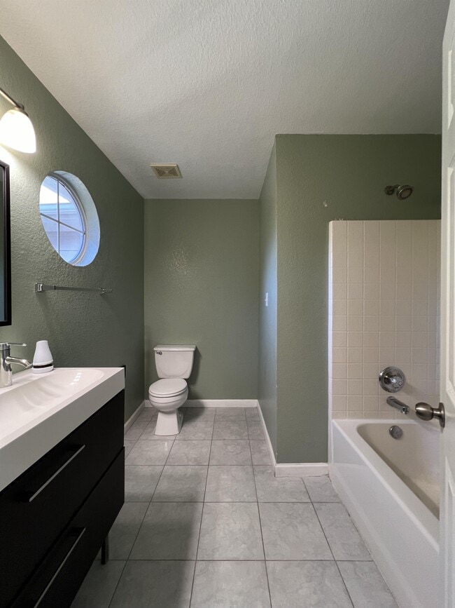 Building Photo - 4131 Copano Bay