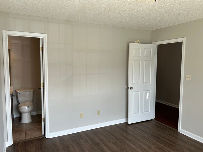Building Photo - 7311 Madelyn Cove