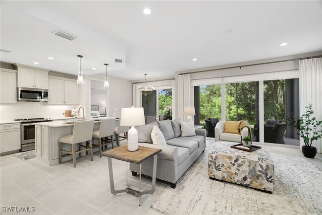 Building Photo - 2614 Seychelles Cir