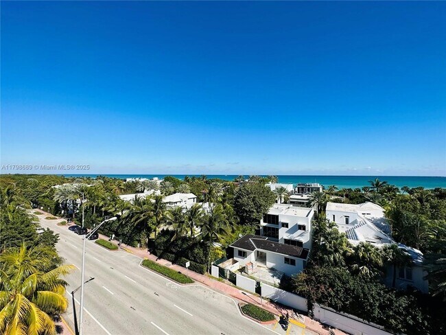 Building Photo - 7700 Collins Ave