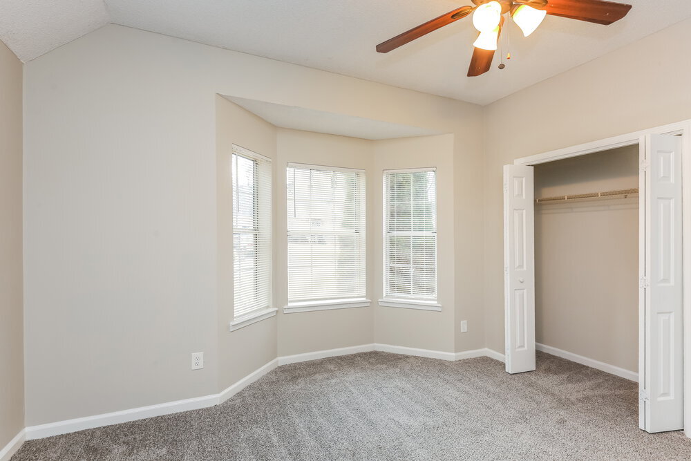 Building Photo - 2775 Waterford Park Dr