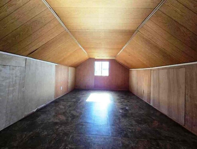 Building Photo - Hoquiam home - FOR RENT!