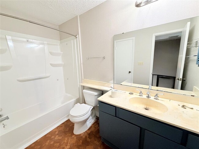 Building Photo - 9611 Blue Creek Ln