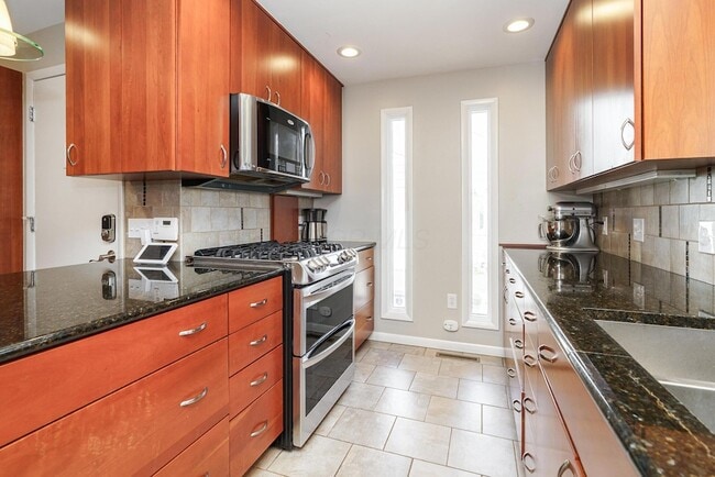 Building Photo - 55 S Merkle Rd