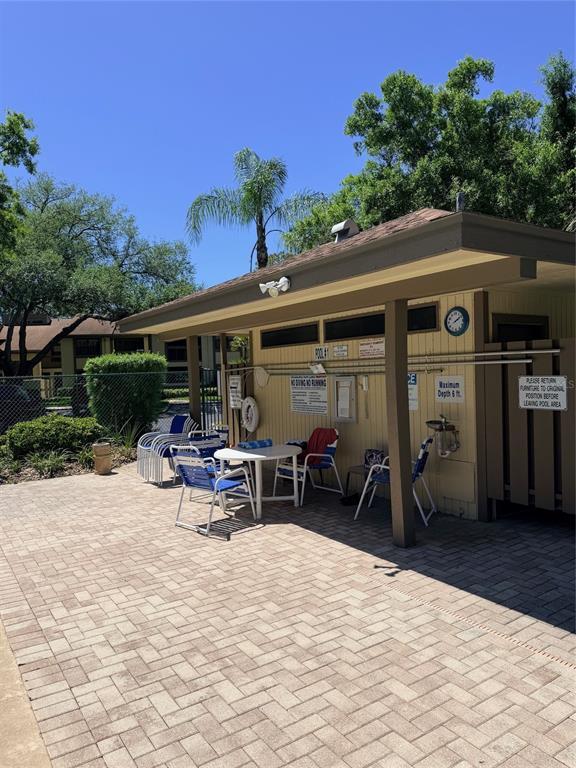 Building Photo - 260 Woodlake Ln