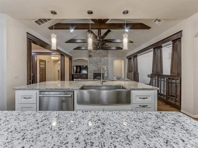 Building Photo - 4220 Calm Waters Way