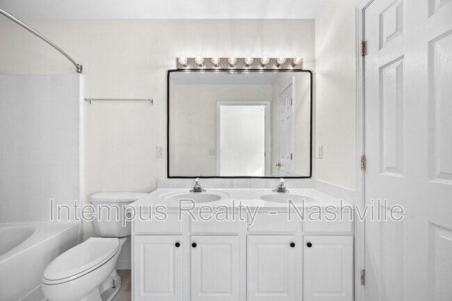 Building Photo - 601 Old Hickory Blvd