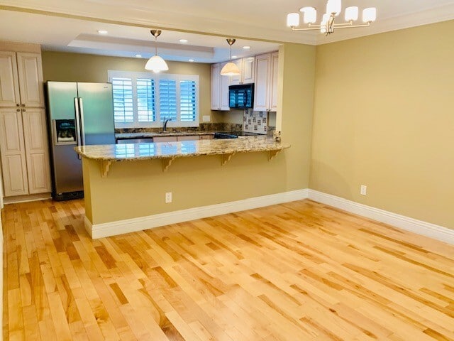 Building Photo - INCREDIBLE 3BD/3BA TOWNHOME IN THE DEL CHA...