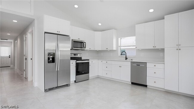 Building Photo - 27302 Dortch Ave