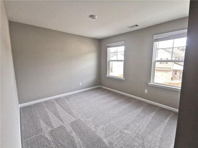Building Photo - 4616 Waxwing St
