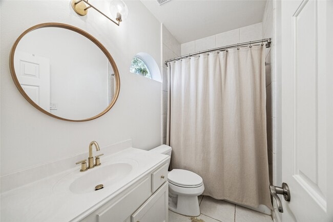 Building Photo - 811 Patterson St