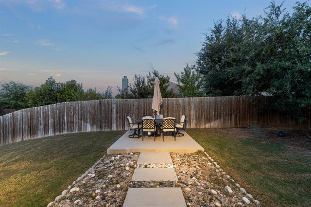 Building Photo - 201 Whitman Dr