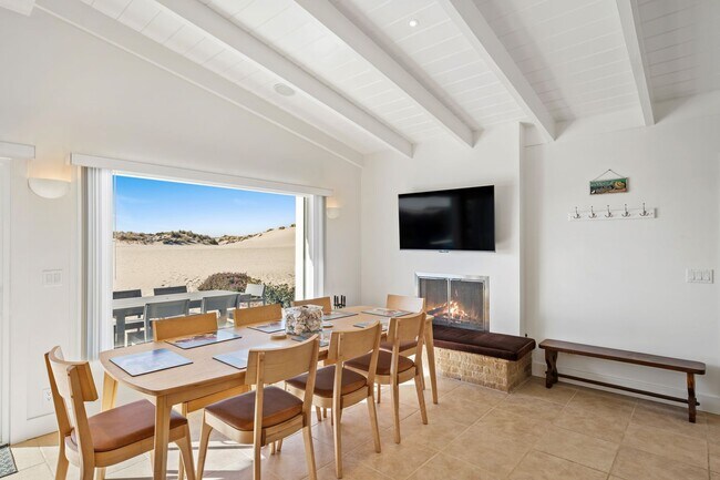 Building Photo - 3321O- Deja Blue | Hollywood Beach Oceanfront| FURNISHED