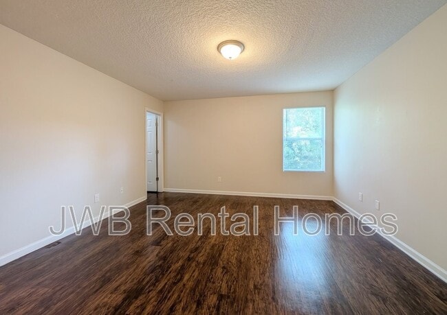 Building Photo - 6502 Timmerman Ct