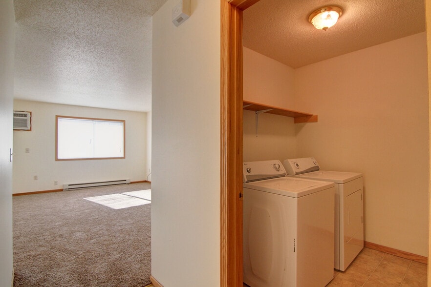 Building Photo - 3018 Timber Ter