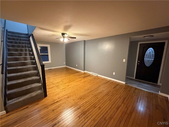 Building Photo - 103-105-105 Drexler St