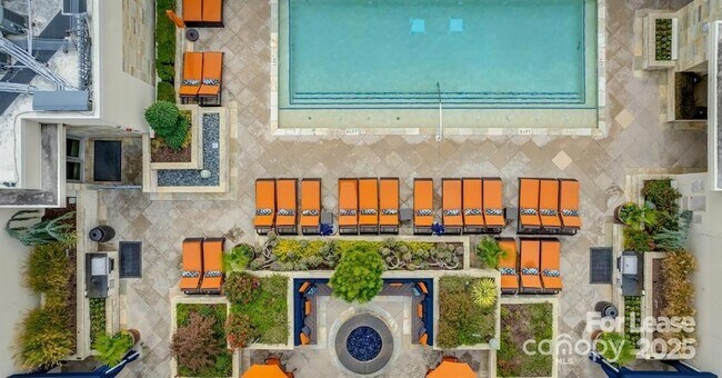 Building Photo - 125 W Tremont Ave