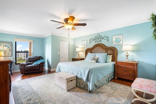 Building Photo - 7340 Amberly Ln