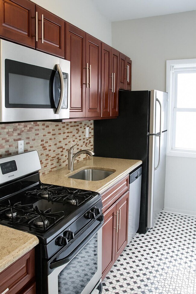 Primary Photo - 509 Washington St