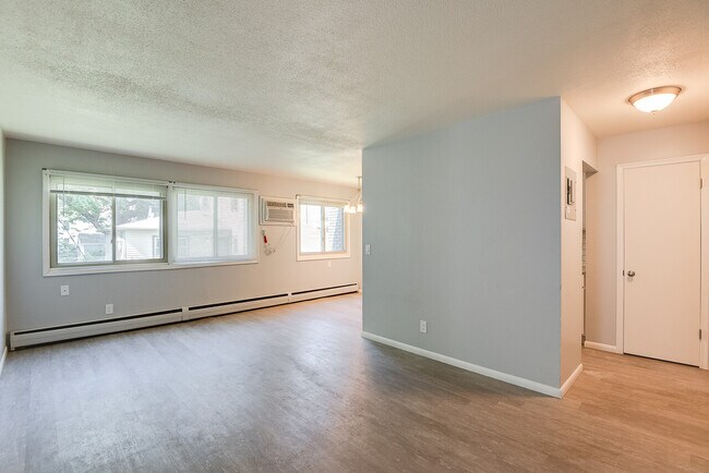 Building Photo - 3001 N 3rd