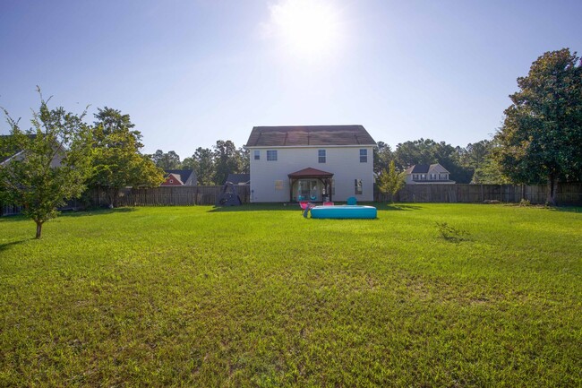 Building Photo - 4 Bedroom, 2.5 Bathroom Home in Aberdeen, NC