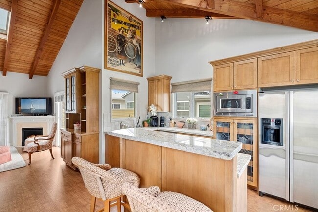 Building Photo - 112 Abalone Ave