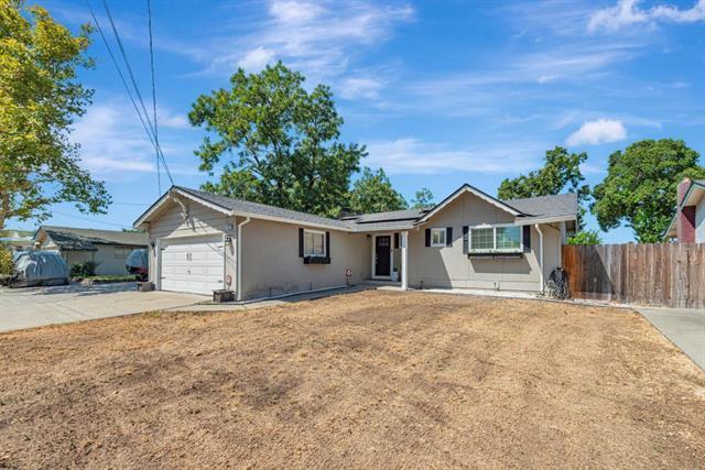 Building Photo - 3425 Dormer Ave