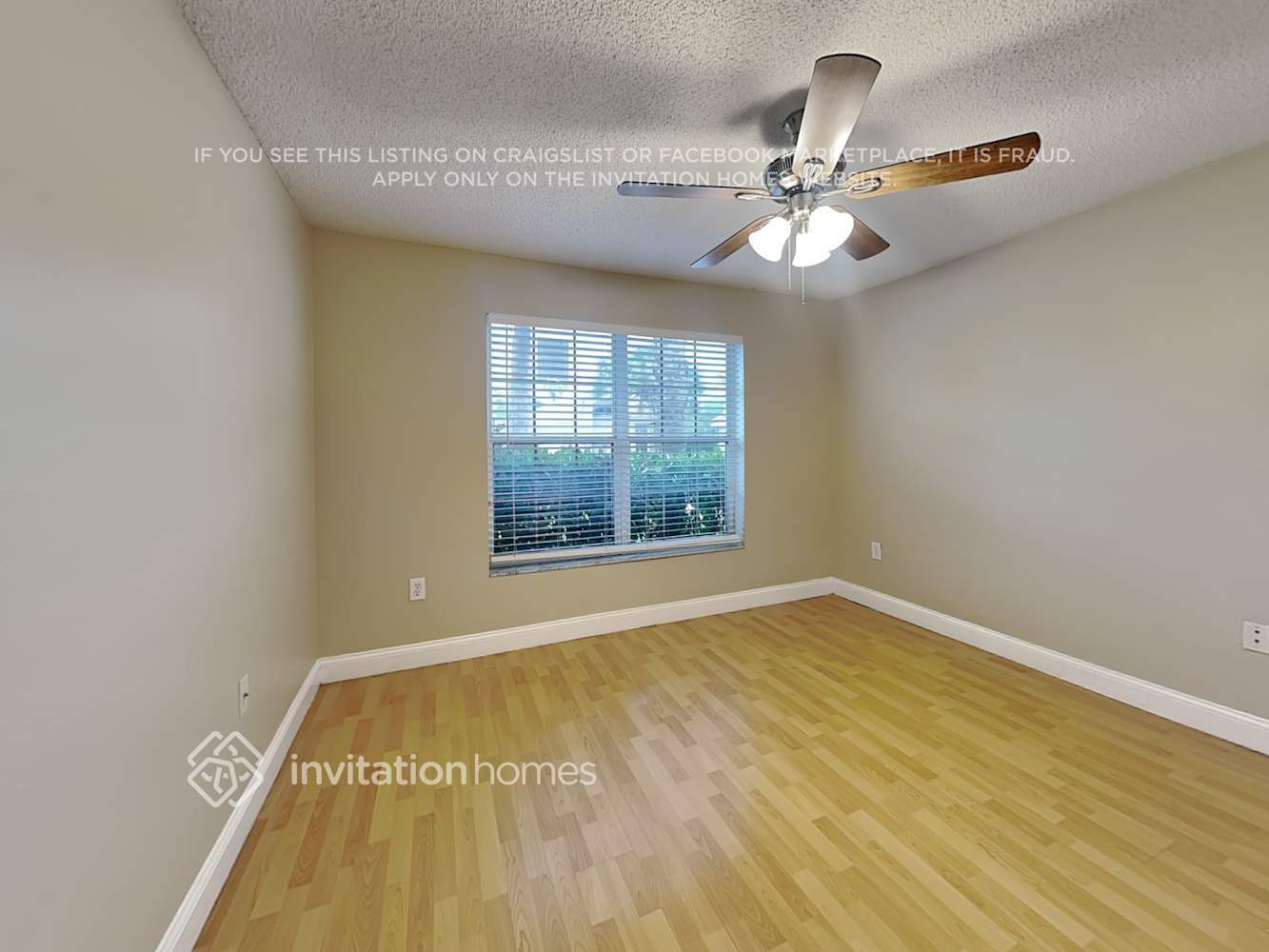 Building Photo - 5459 NW 120th Ave