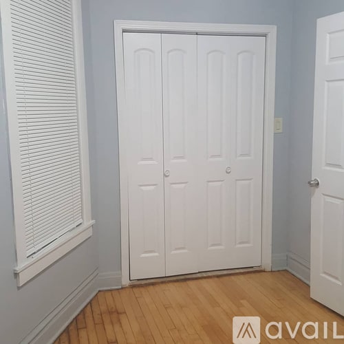 Building Photo - 3418 W Armitage Ave