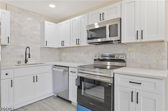 Building Photo - 4733 28th St SW