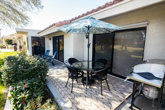 Building Photo - 41542 Jupiter Hills Ct