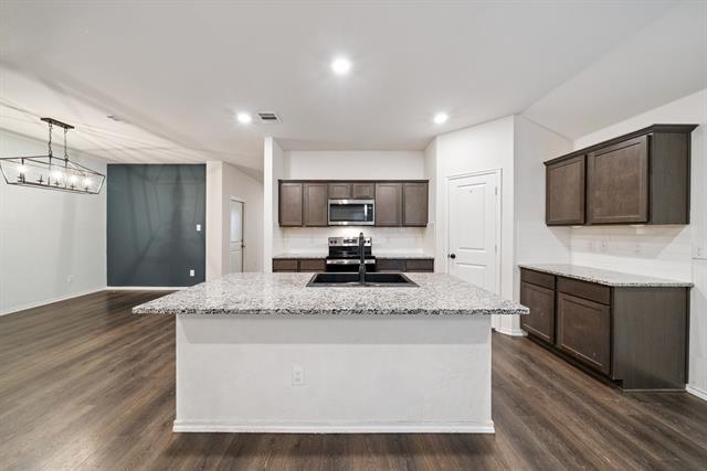 Building Photo - 809 Farmstead Wy