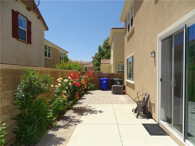 Building Photo - 24194 Paseo del Rancho Dr