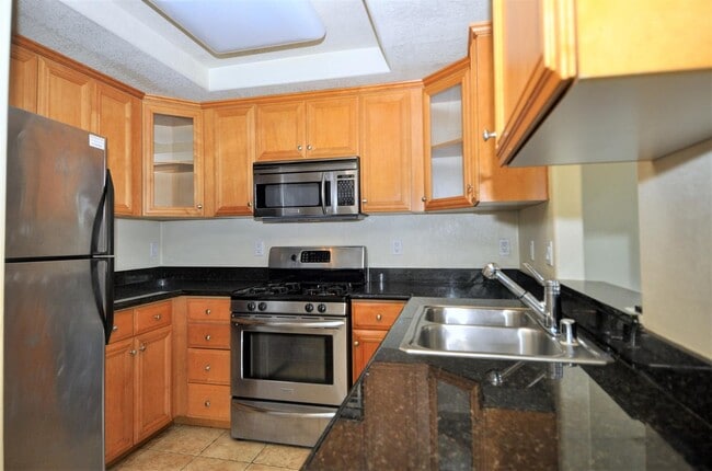 Building Photo - 5022 Los Morros Way