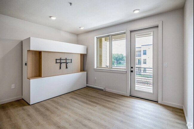 Building Photo - 7721 Dutch Branch Rd