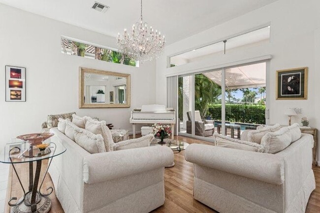 Building Photo - 119 Coral Cay Dr