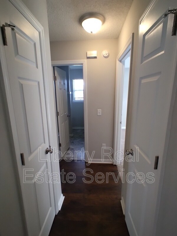 Building Photo - 101 Wayfair Ln