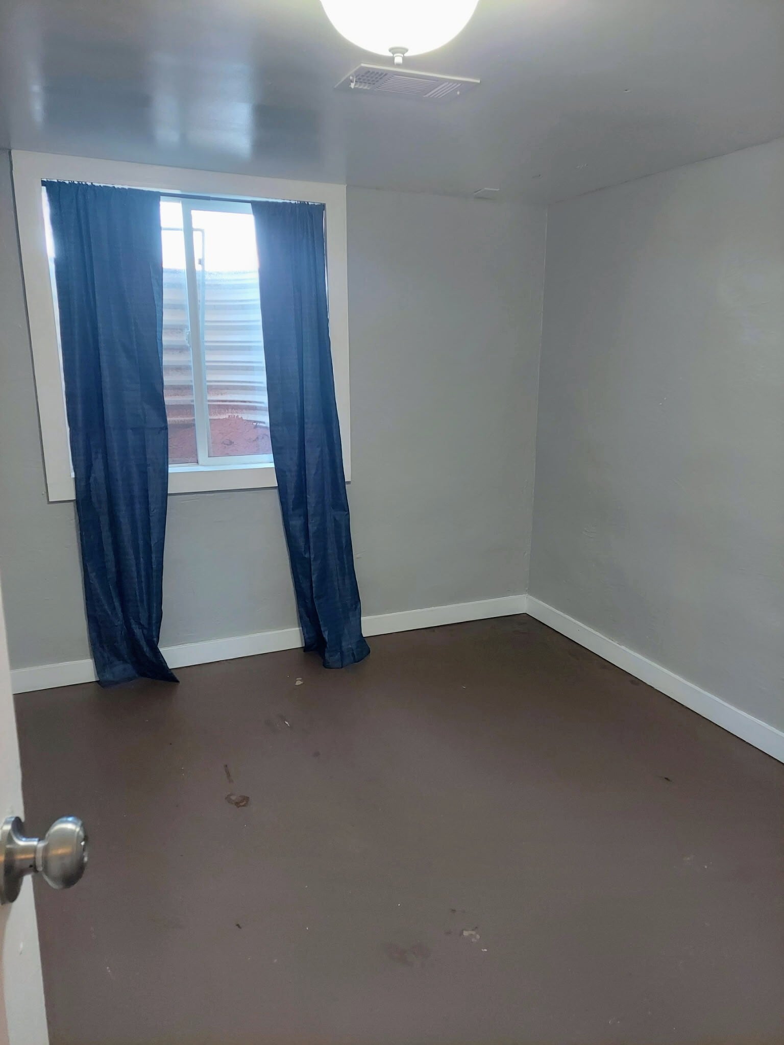 Building Photo - 410 S 100 E