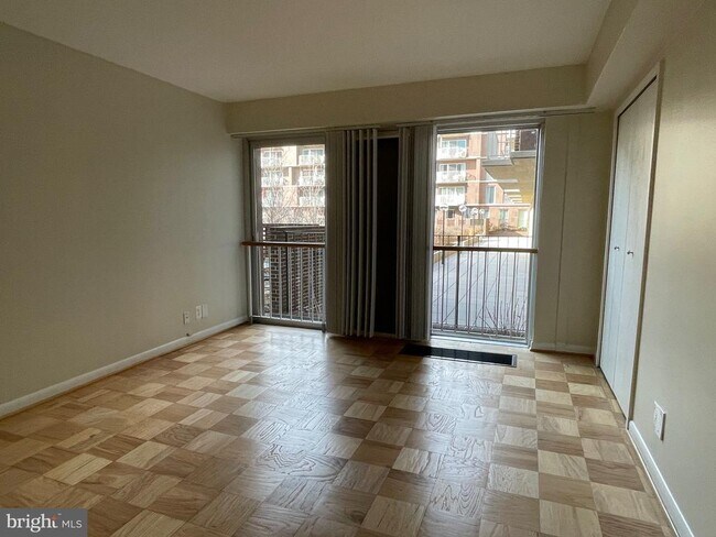 Building Photo - 520 N St SW