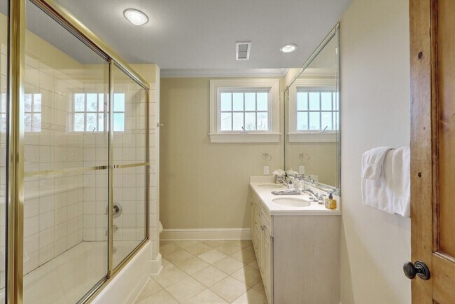 Building Photo - 31 Rhetts Bluff Rd