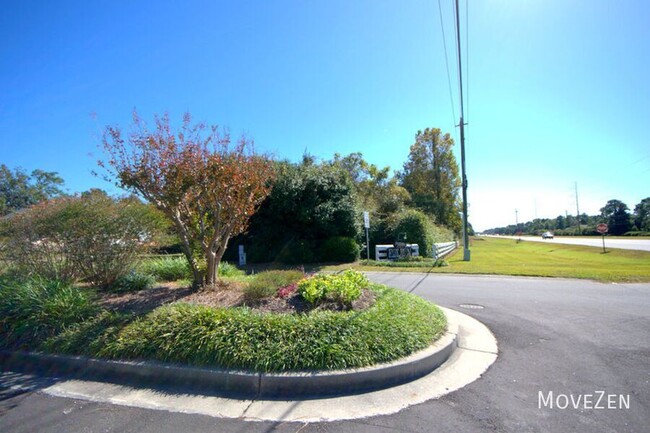 Building Photo - 4817 Weybridge Ln