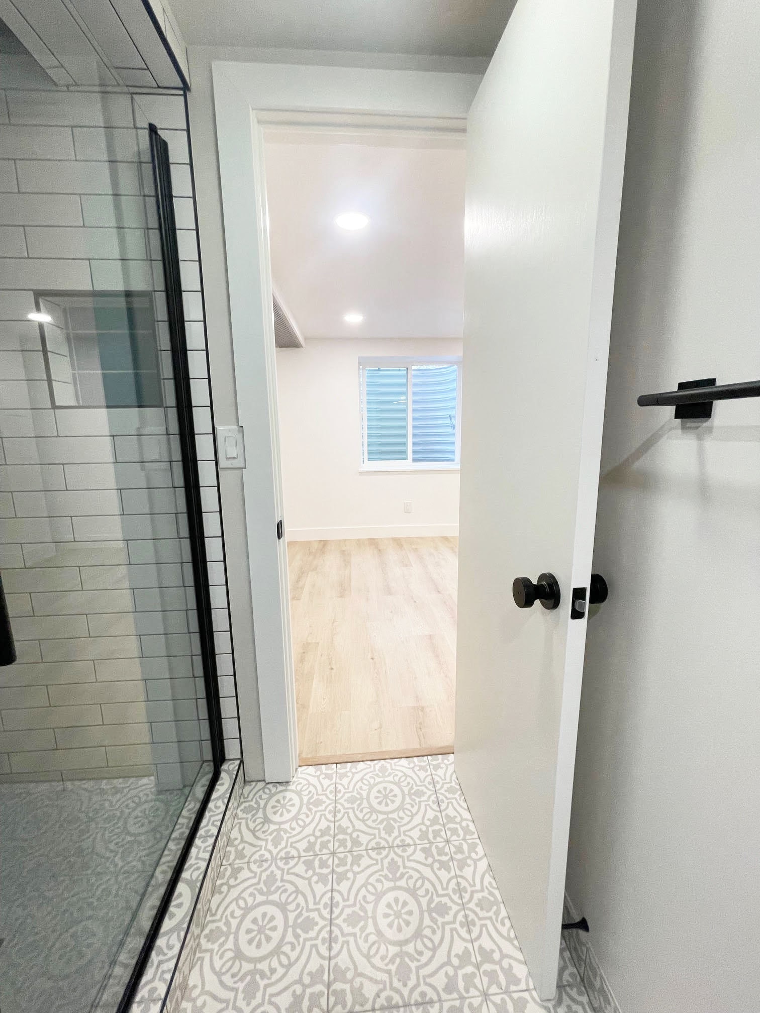 Master Suite 2 Full Bath - 491 S Otis St