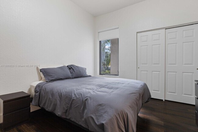 Building Photo - 1846 Harbor View Cir