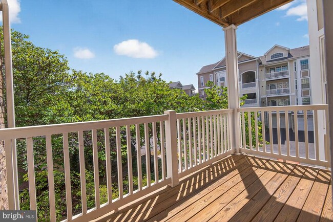 Building Photo - 503 Sunset View Terrace SE